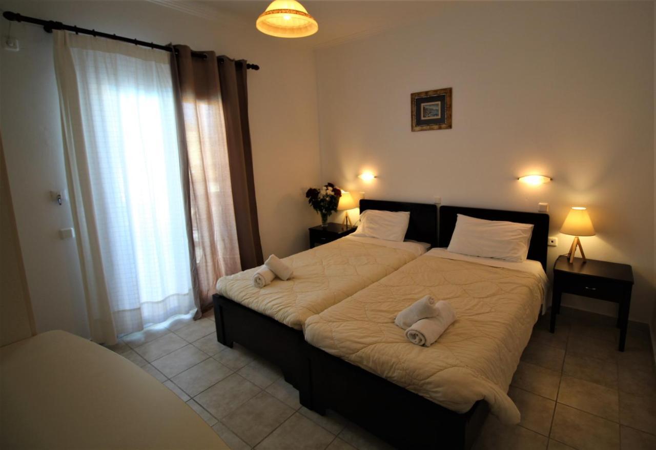 Nikki'S Studios & Apartments Moraitika Bagian luar foto