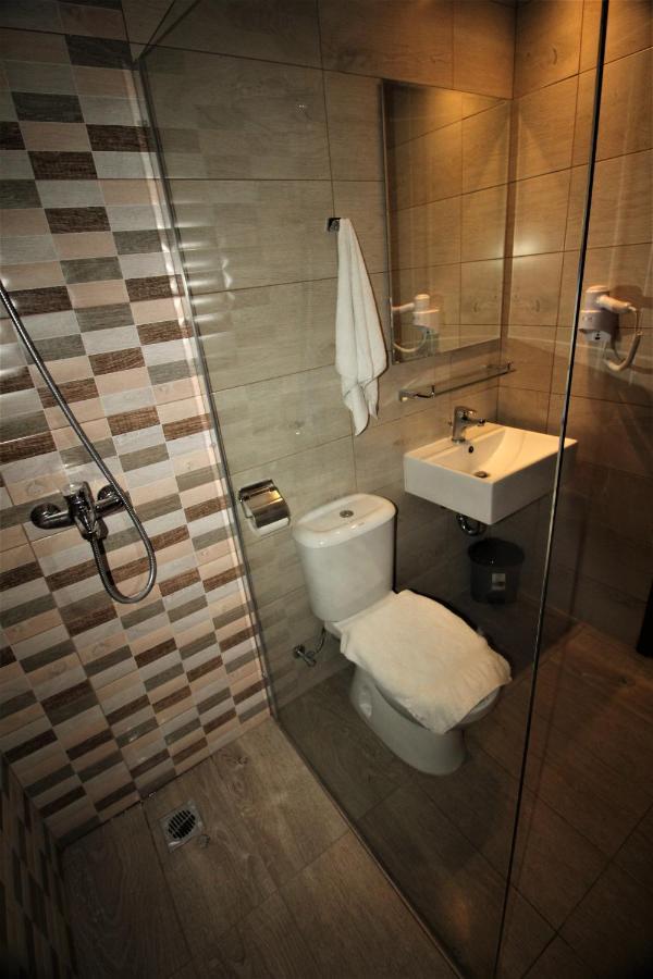 Nikki'S Studios & Apartments Moraitika Bagian luar foto